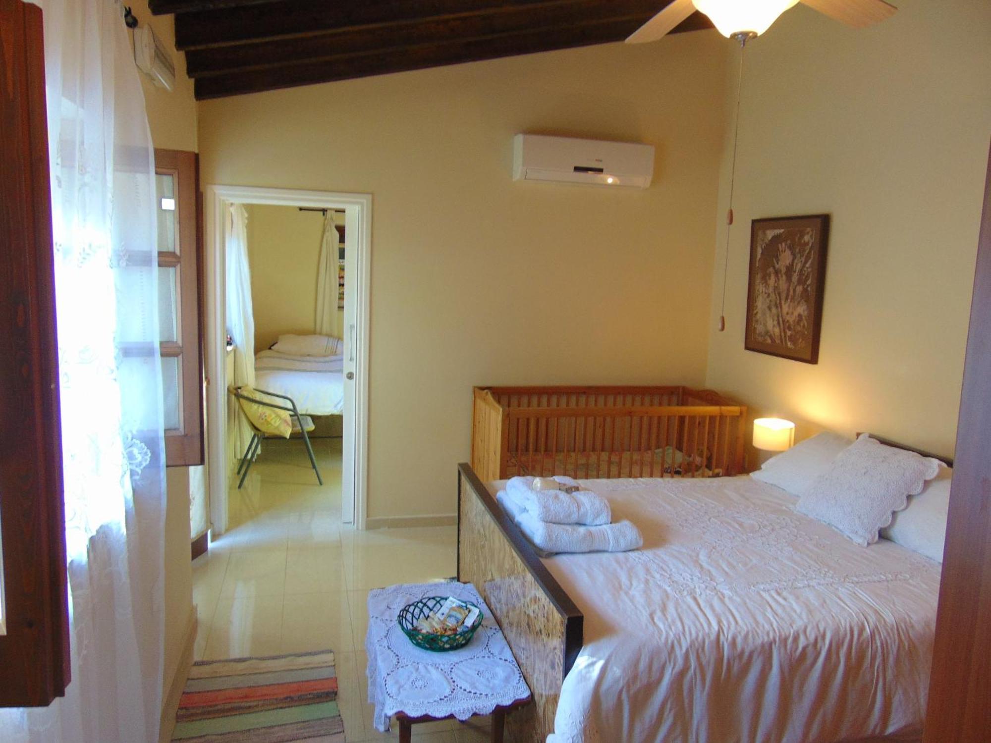 Charalambos Holiday Cottage Kalavasos Room photo